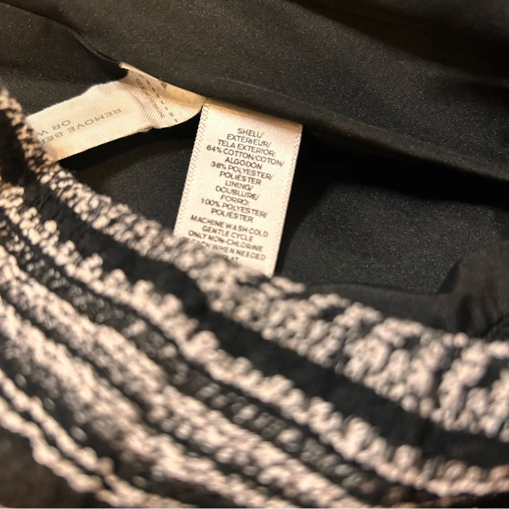 Ann Taylor LOFT Black and White Tweed Mini Skirt - Size 4 - Picture 9 of 10